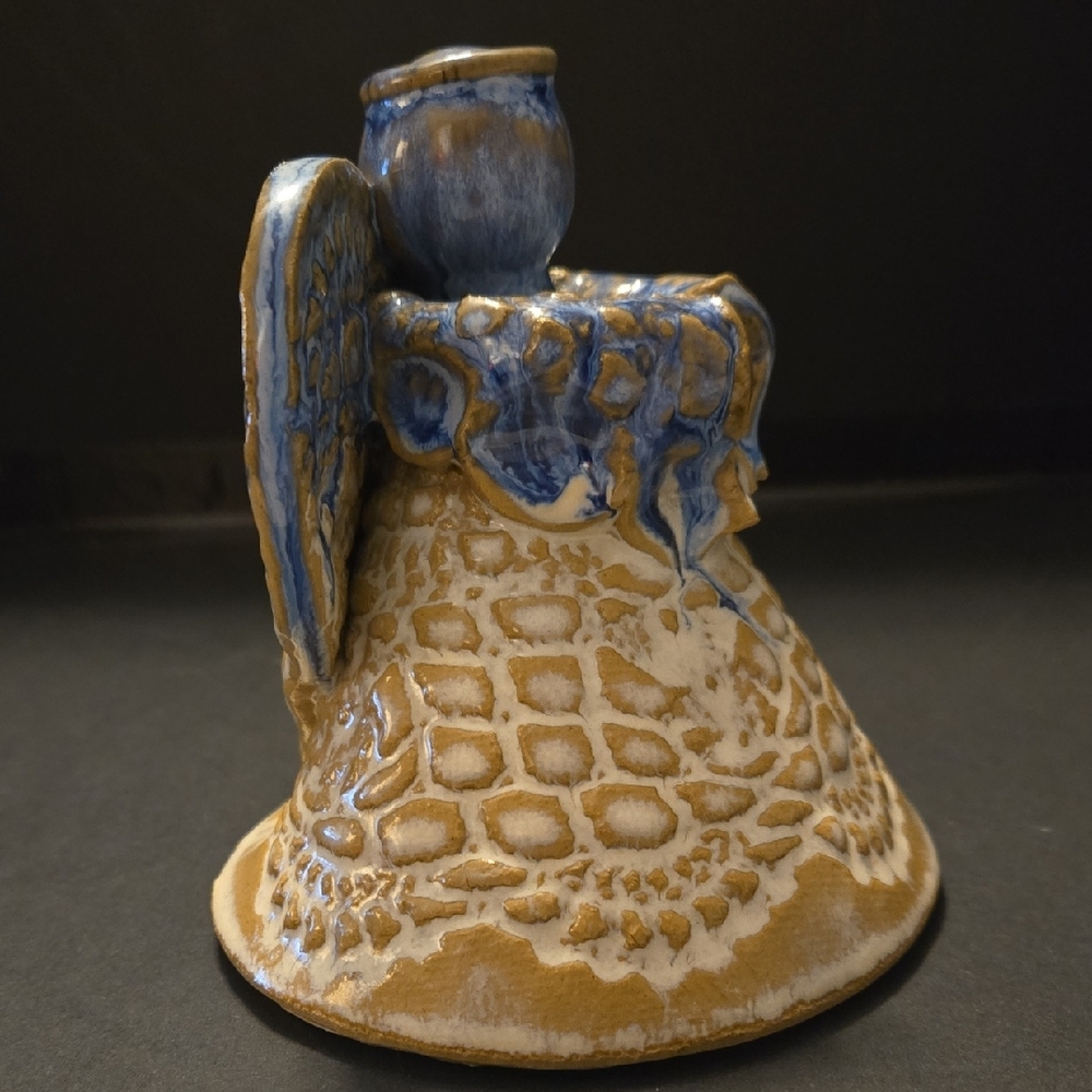 Beautiful Ceramic Angel, By T. Puterbaugh Gill. - Picture 5 of 11
